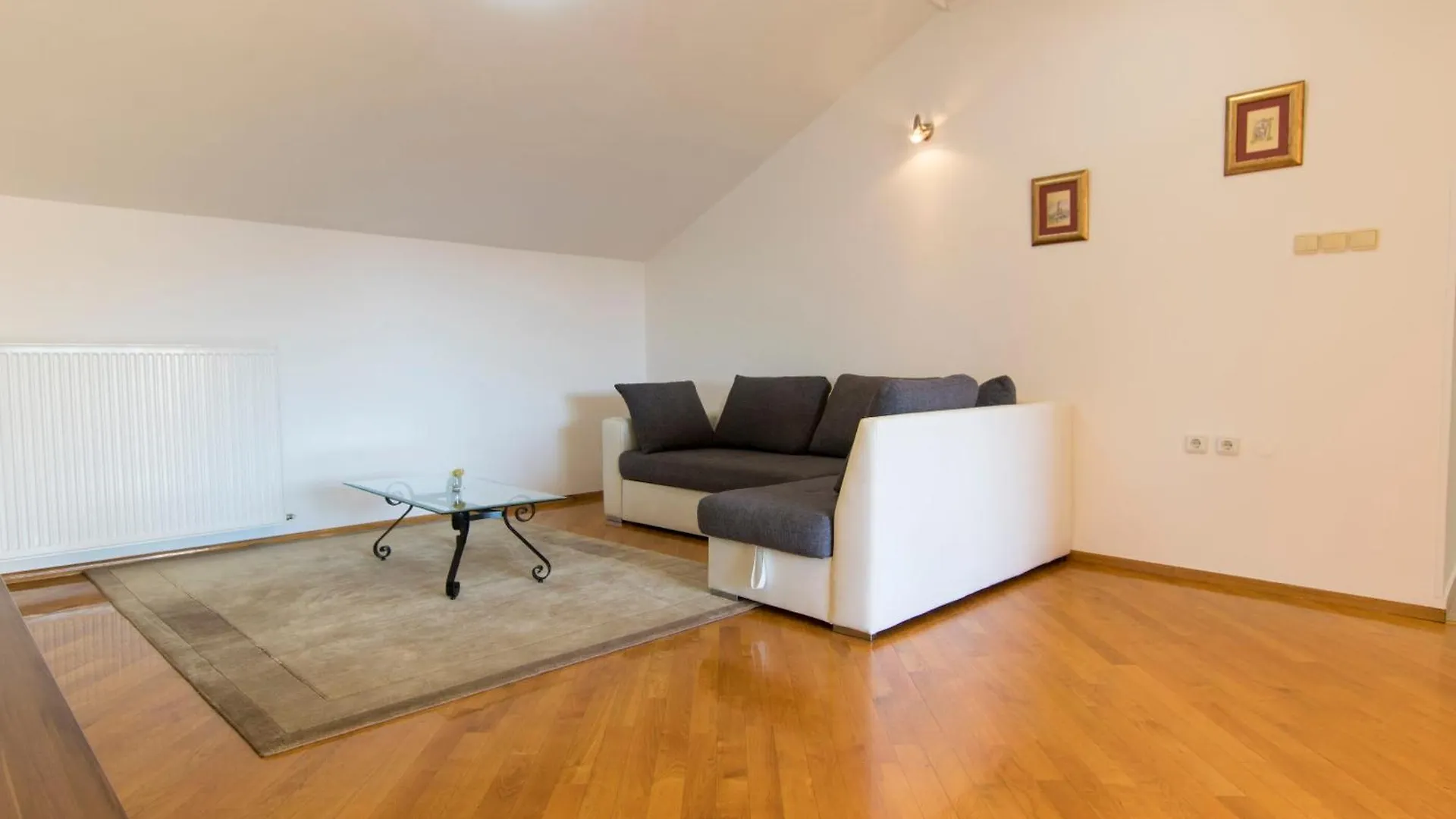 Apartments Olga Rab Town