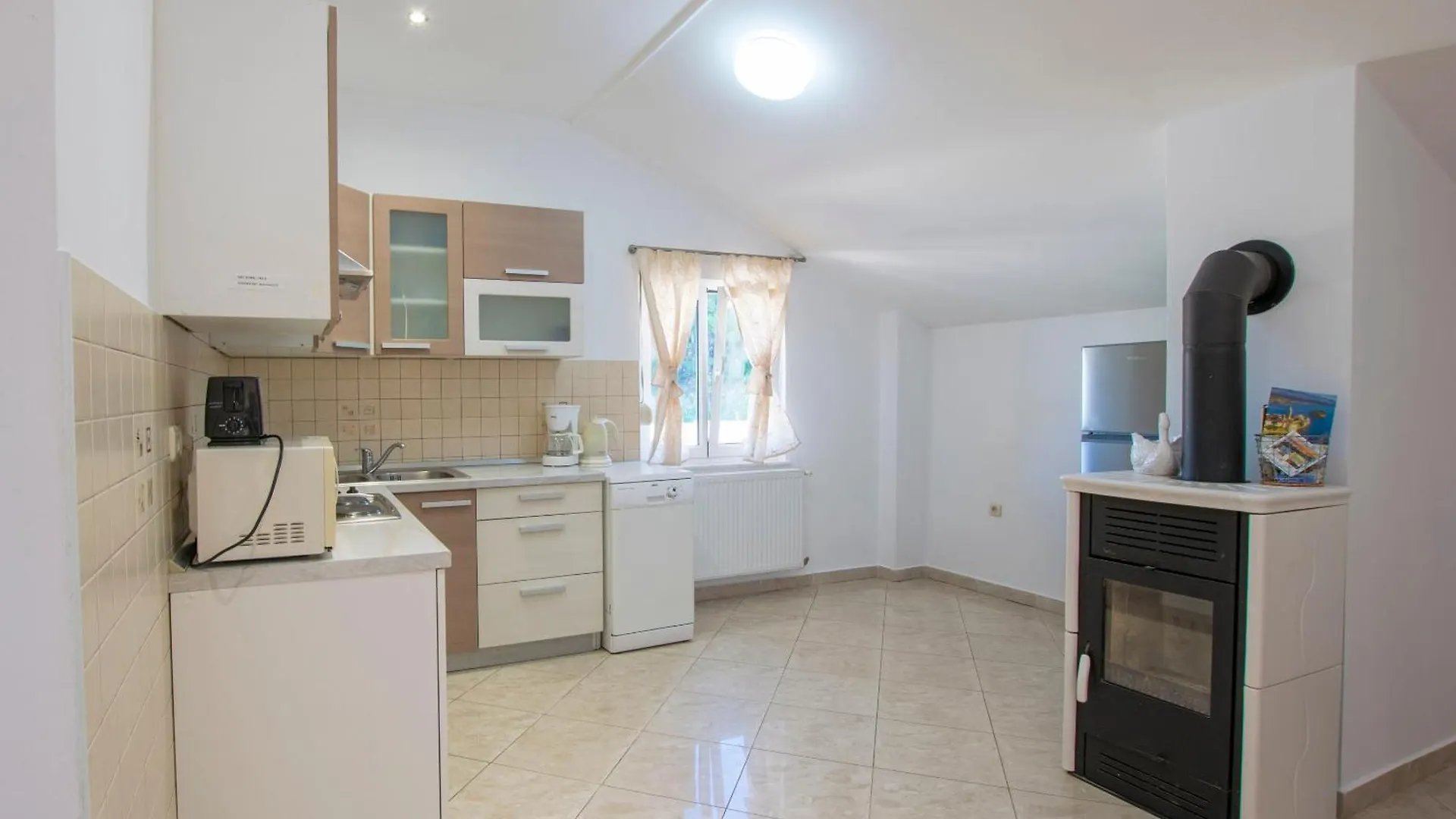 Apartments Olga Rab Town