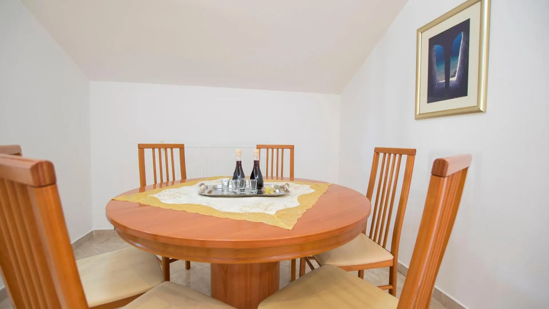 Apartments Olga Rab Town