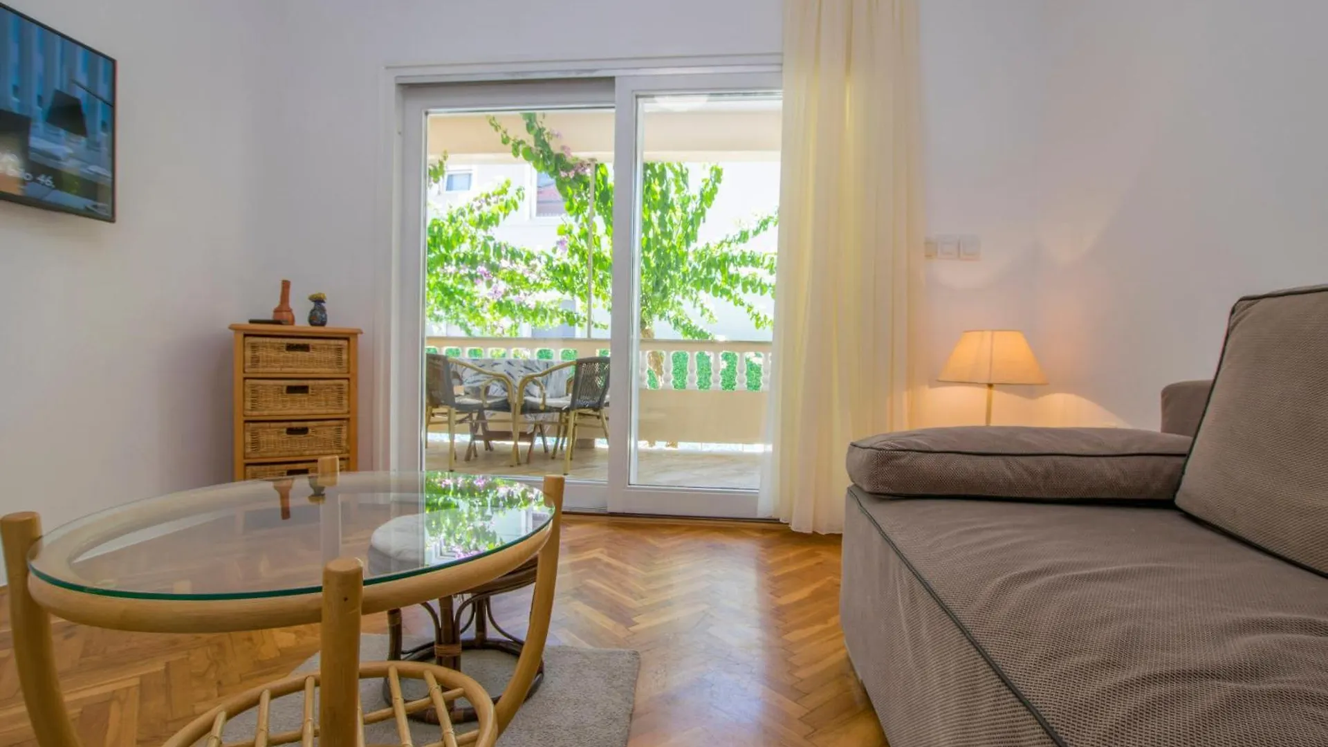 Apartments Olga Rab Town